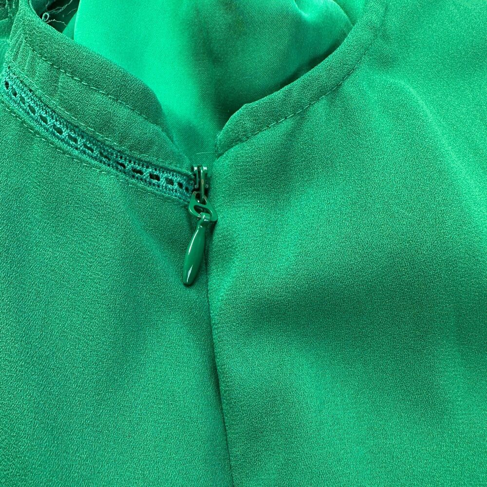 Maeve Anthropologie Pindot Della Ruffle Dress sz M in Kelly Green V Neck Retro - Picture 6 of 13